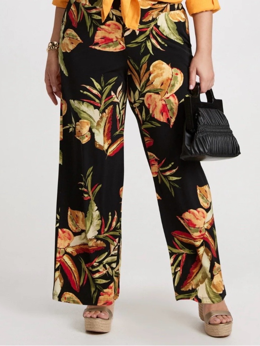 Tropical Floral Wide-Leg Pants in Black
